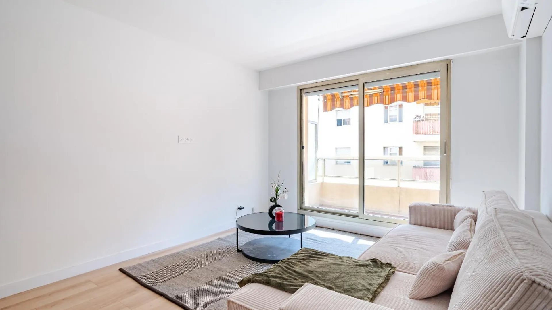 Near Old Town And Apartment Fully Renovated 尼斯 0*,  法国